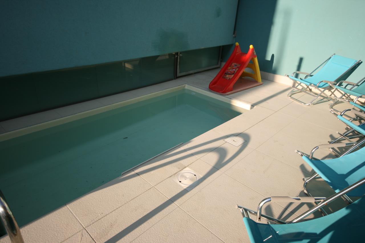 Residence Beach Paradise リミニ エクステリア 写真